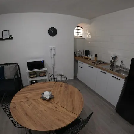 Al Trivio Apartment