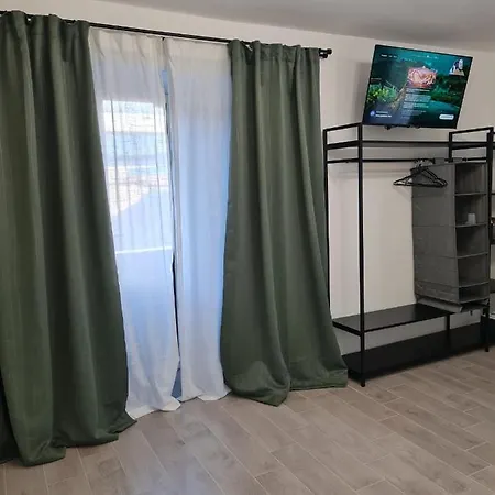 Al Trivio 아파트 *